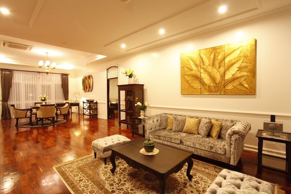 Dhavara Boutique Hotel Vientiane Esterno foto