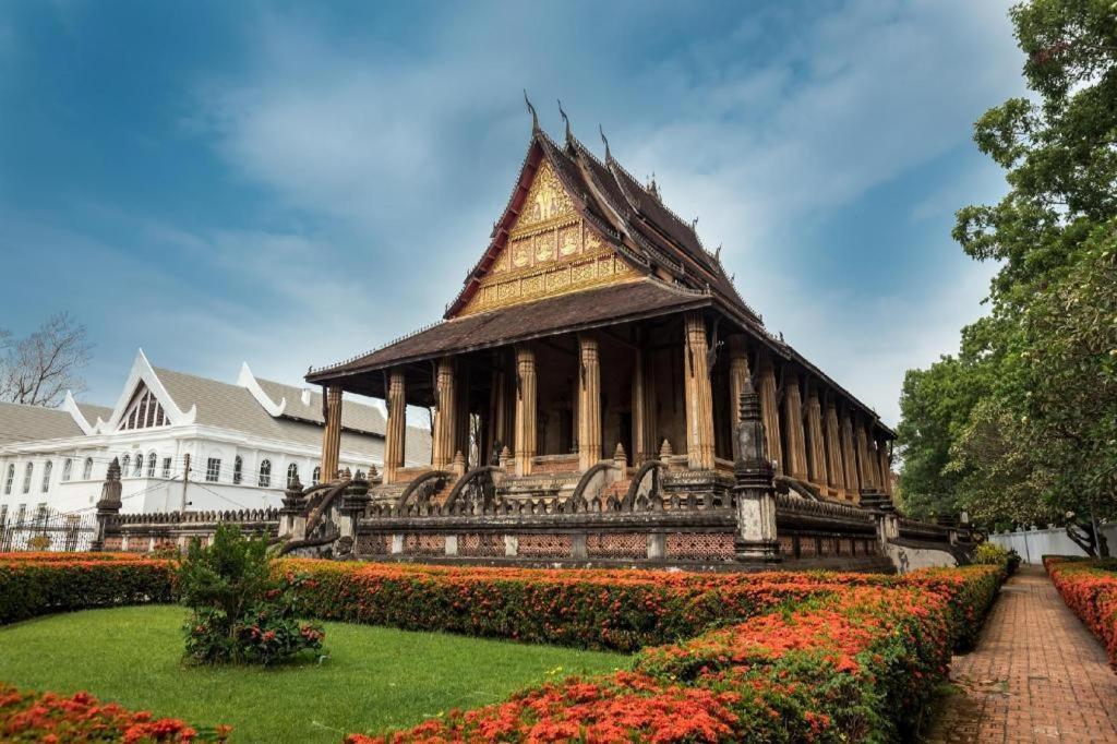 Dhavara Boutique Hotel Vientiane Esterno foto