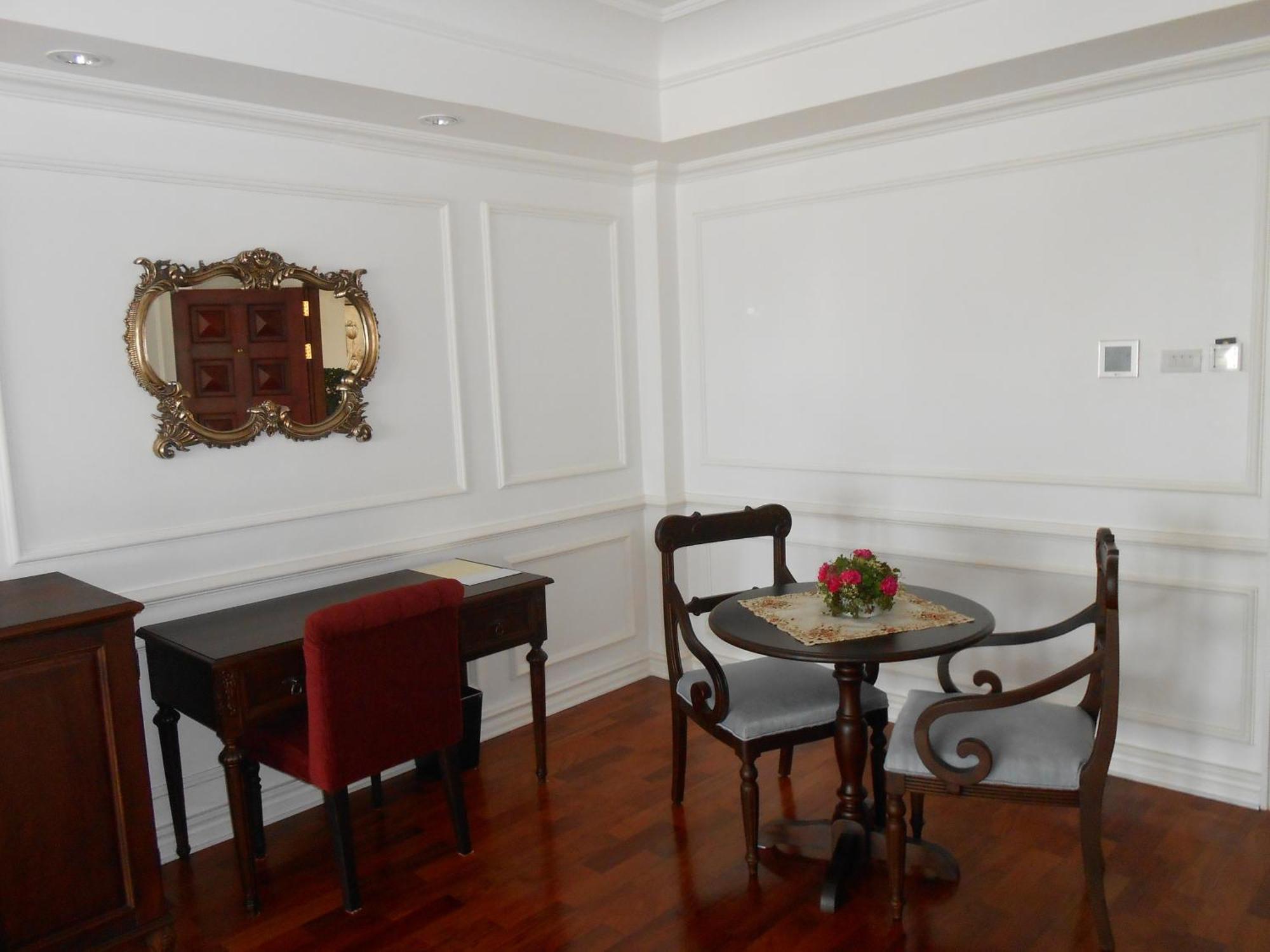 Dhavara Boutique Hotel Vientiane Esterno foto
