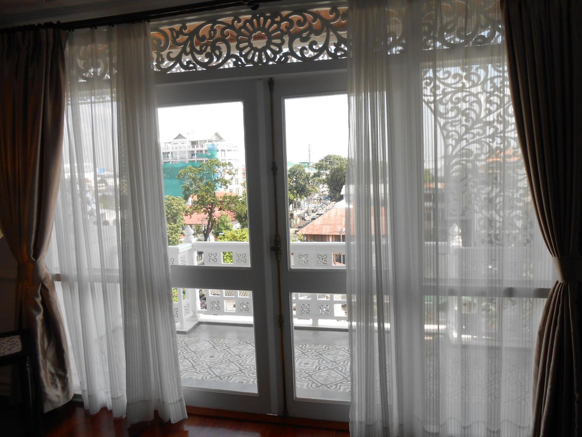 Dhavara Boutique Hotel Vientiane Esterno foto