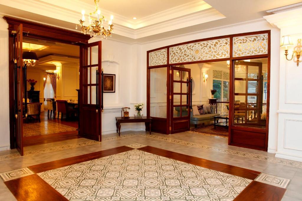 Dhavara Boutique Hotel Vientiane Esterno foto