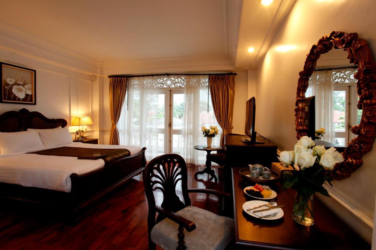 Dhavara Boutique Hotel Vientiane Esterno foto